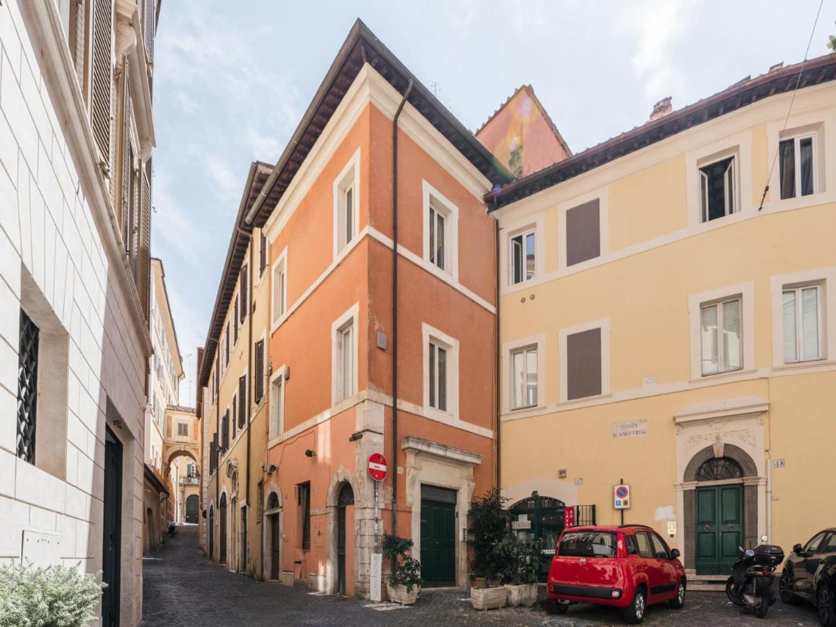 Apartment The Rent - Two-bedroom With Terrace Near Trevi Fountain Rome