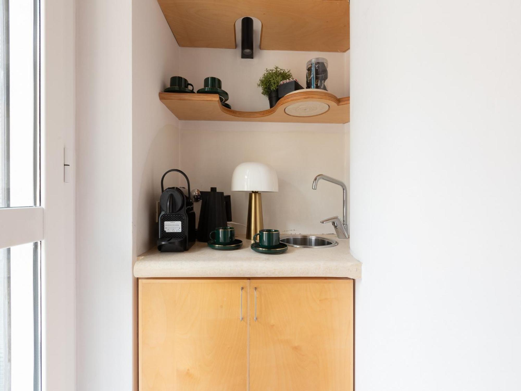 The Rent - Two-bedroom With Terrace Near Trevi Fountain Rom